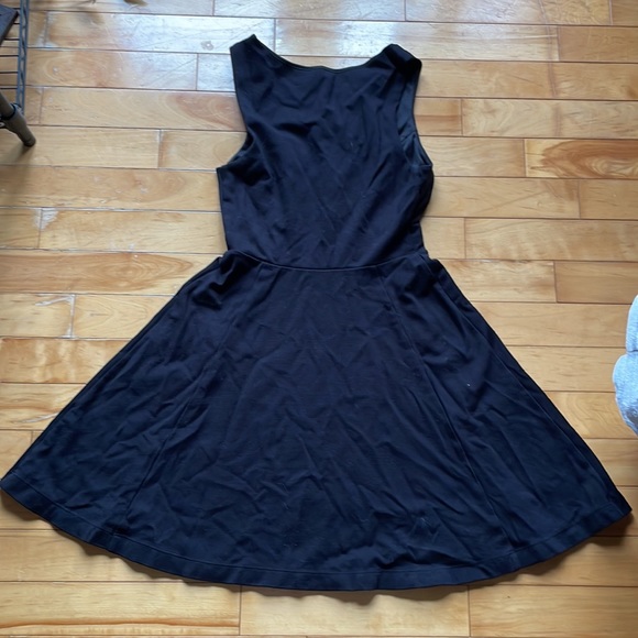 Express xs sleeveless dress with mesh v neck - Picture 2 of 3